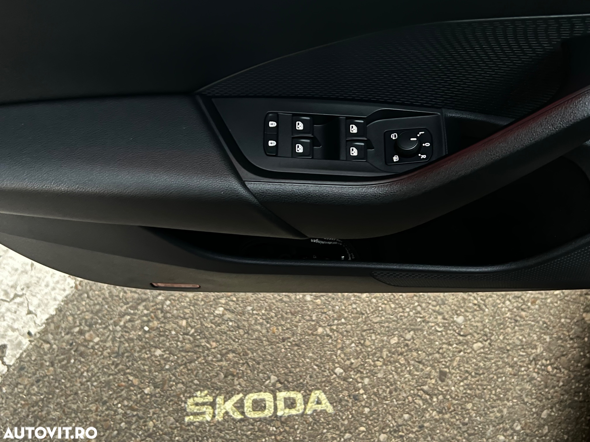 Skoda Octavia 2.0 TDI DSG Style - 28