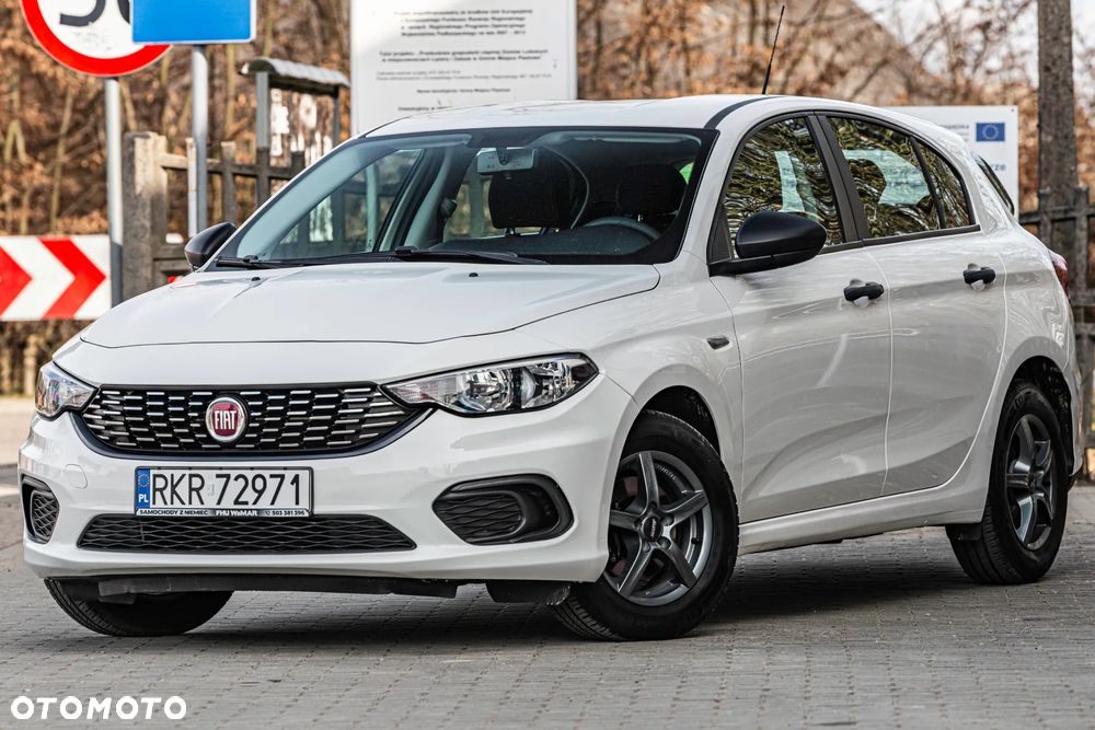 Fiat Tipo 1.4 16V More - 3