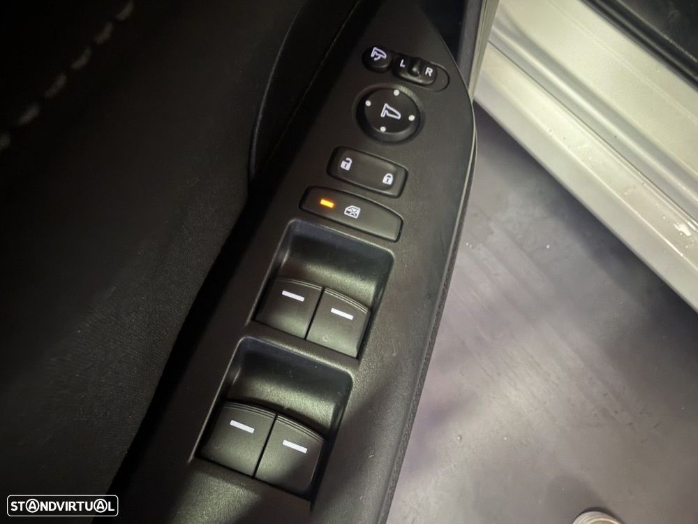 Honda Civic 1.0 i-VTEC Executive Premium - 28