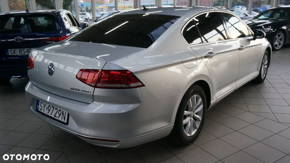 Volkswagen Passat 2.0 TDI BMT Comfortline - 13
