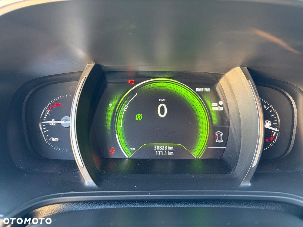 Renault Megane ENERGY TCe 130 EXPERIENCE - 23