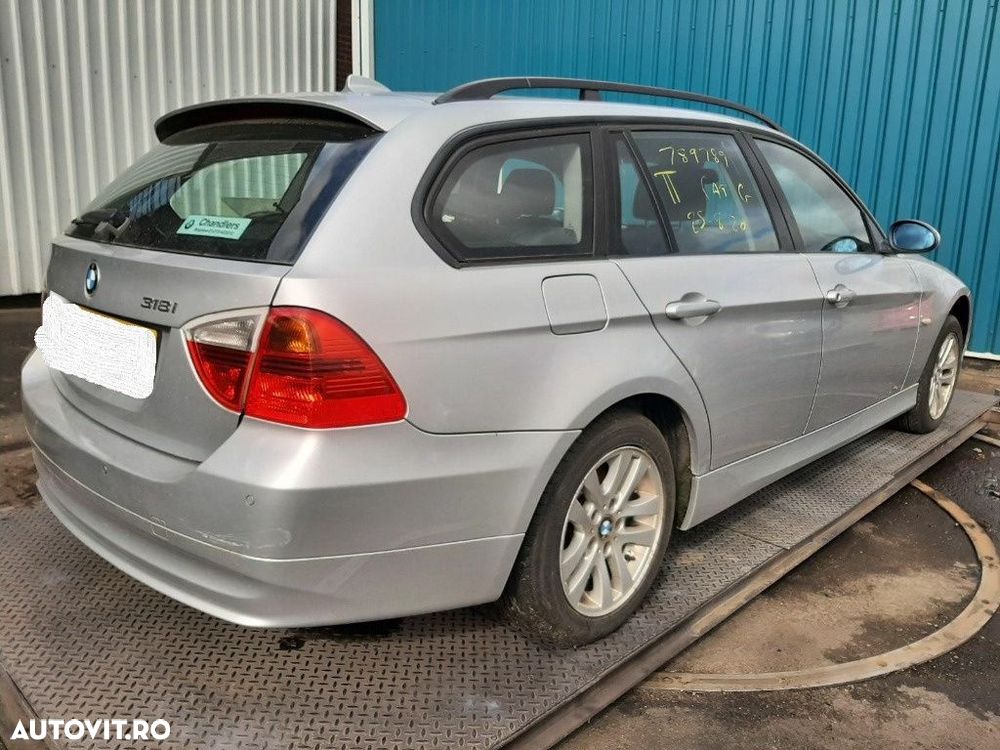 Aripa stanga spate BMW E91 2007 318i Break 2.0 - 7