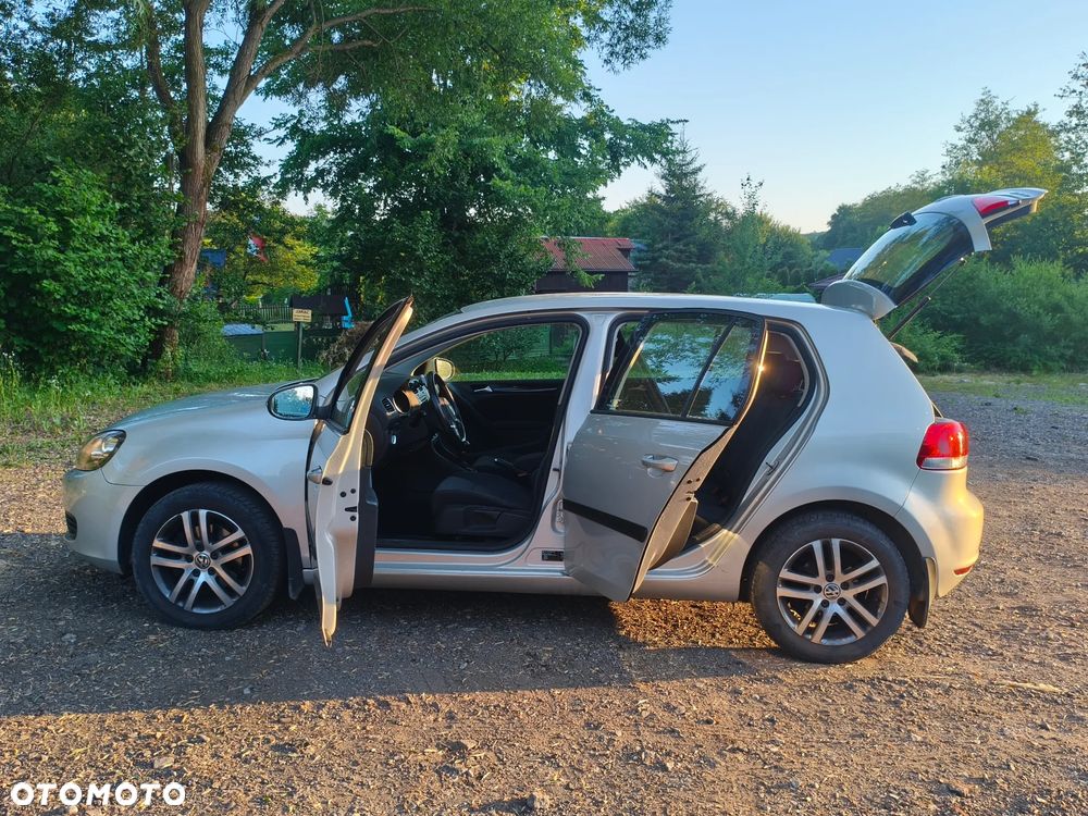 Volkswagen Golf - 4