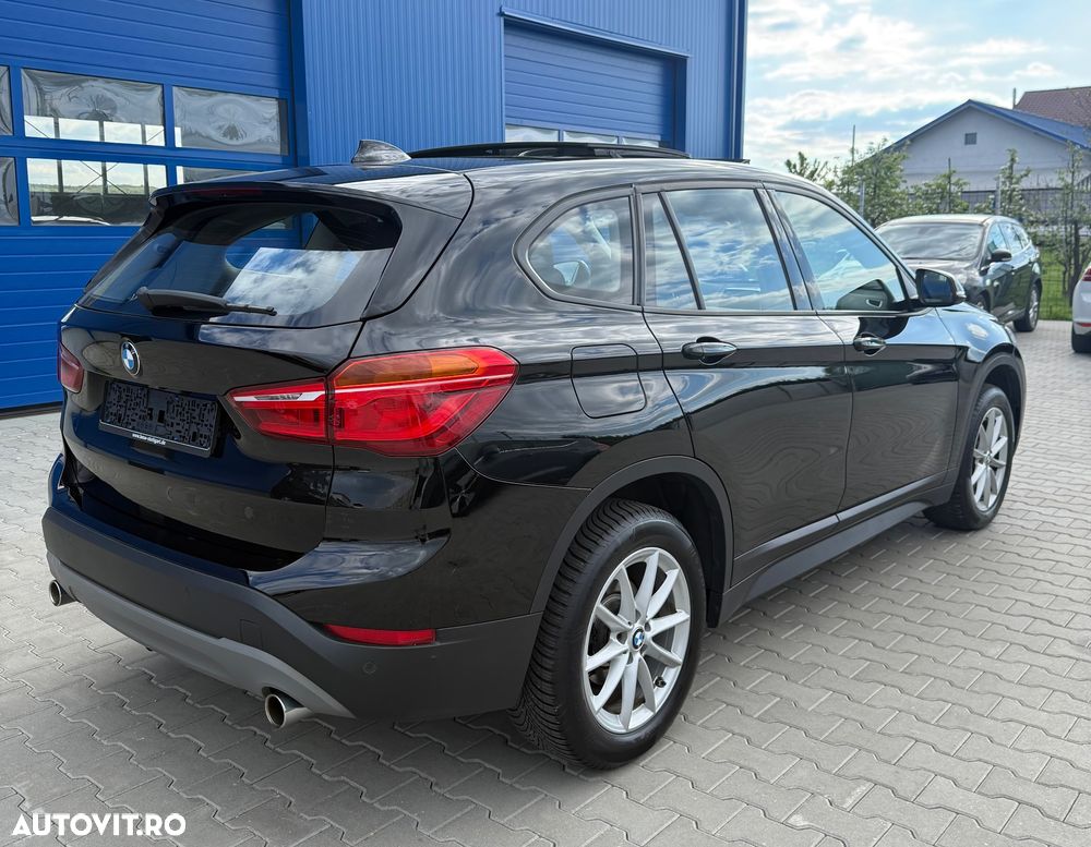 BMW X1 sDrive18d Aut. - 5