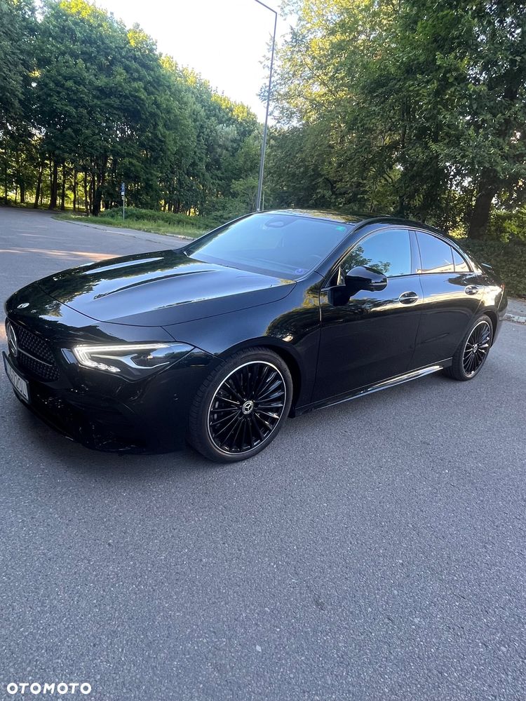 Mercedes-Benz CLA 250 4Matic 7G-DCT - 2