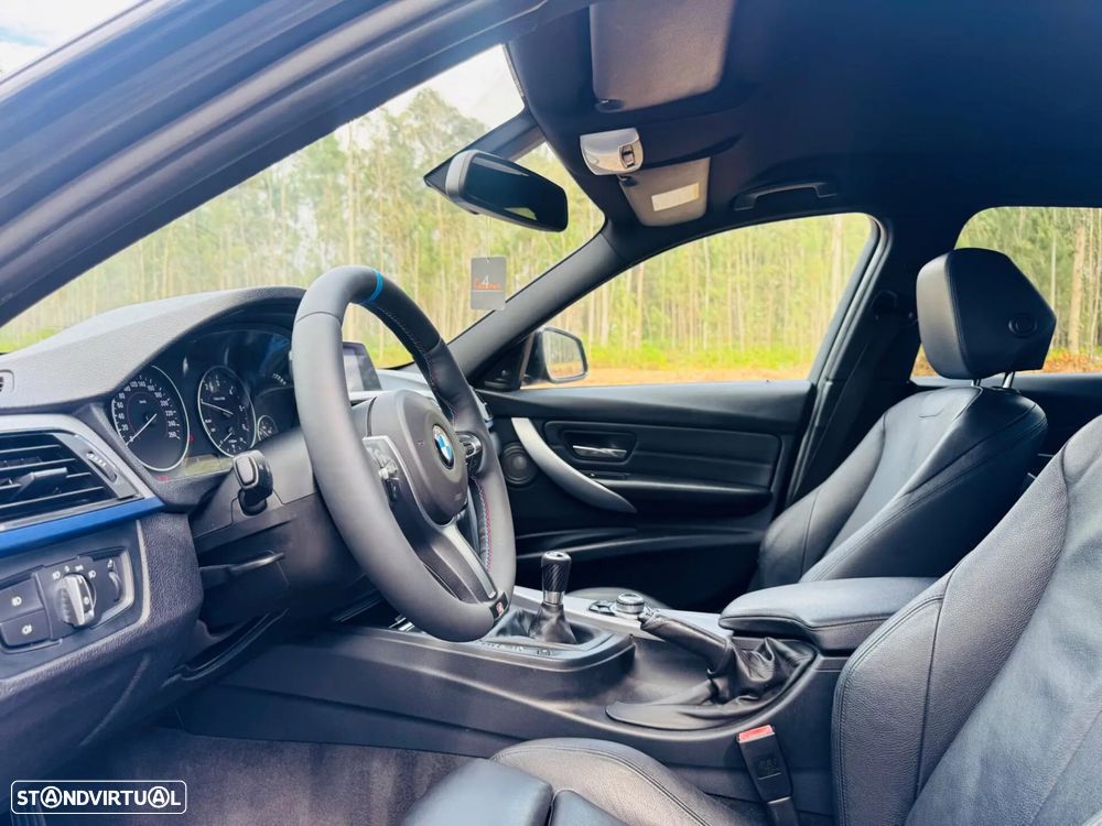 BMW 320 d Pack M - 22
