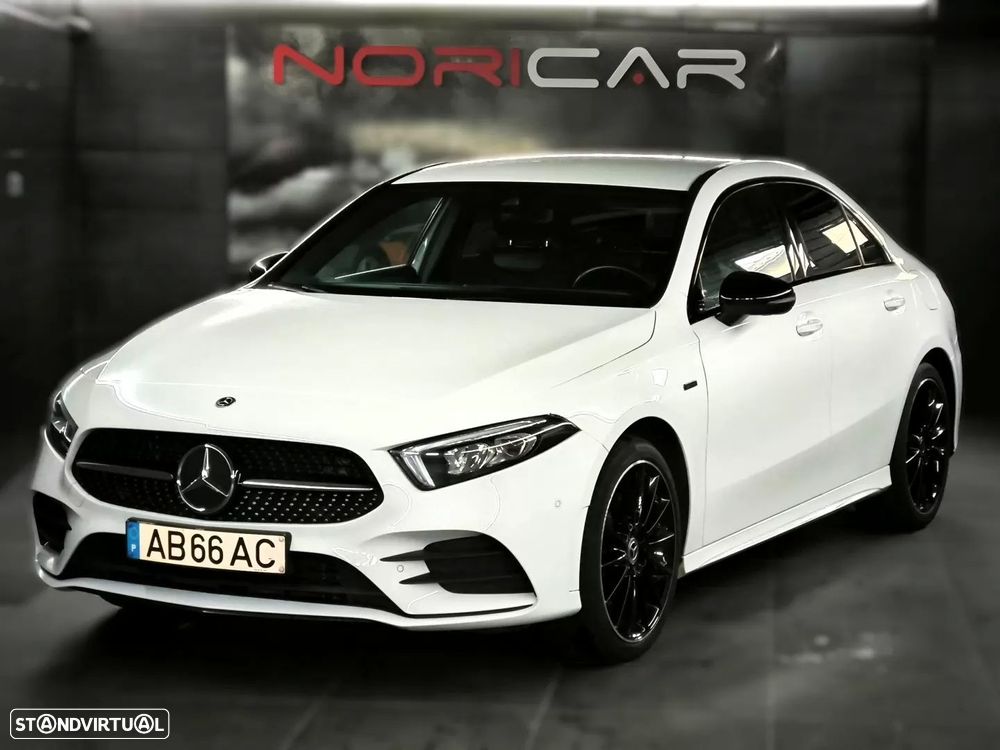 Mercedes-Benz A 250 Limousine e AMG Line - 28