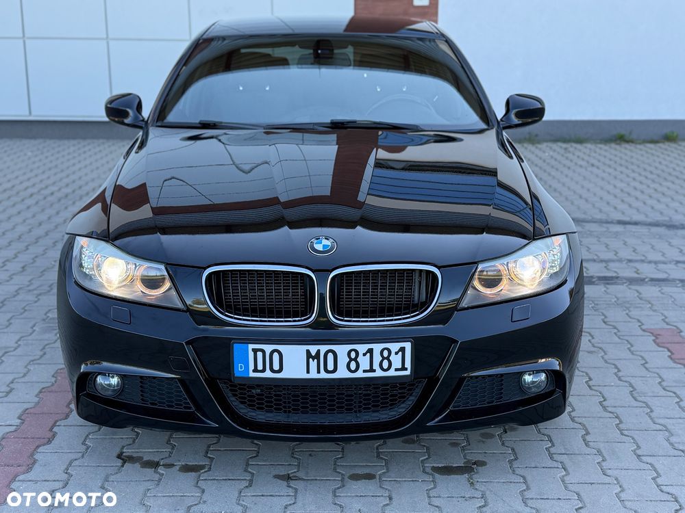 BMW Seria 3 318i - 23