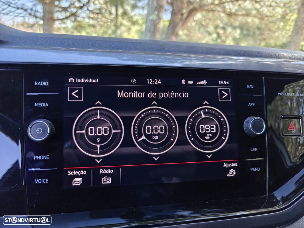 VW Polo 2.0 TSI GTI DSG - 39