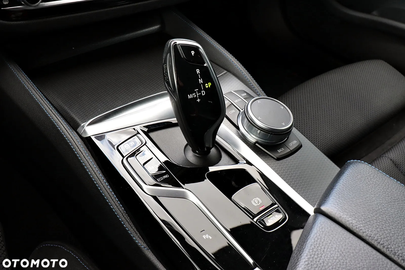 BMW Seria 5 520d Touring M Sport Edition - 29