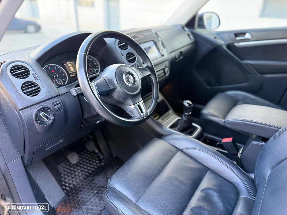 VW Tiguan 1.4 TSI 4Motion Exclusive - 16