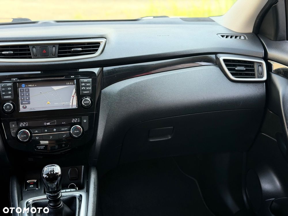 Nissan Qashqai 1.6 DIG-T Tekna - 27