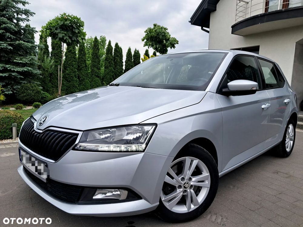 Skoda Fabia 1.0 TSI Ambition - 1