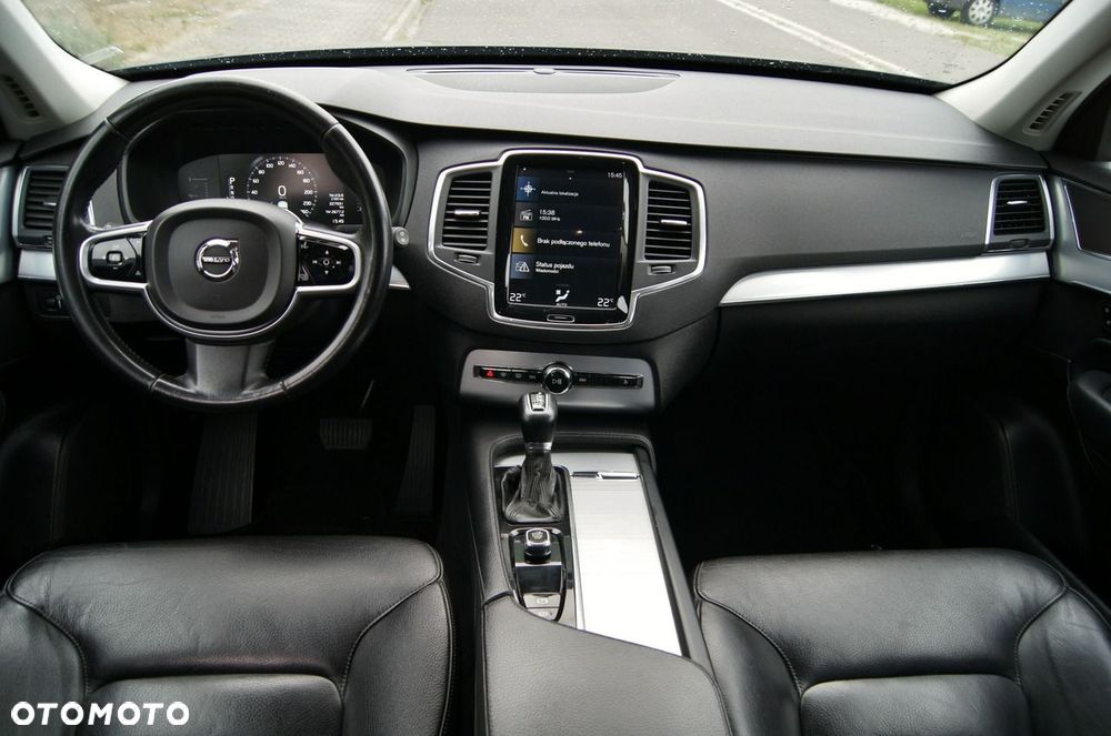 Volvo XC 90 D5 AWD Geartronic Momentum - 13