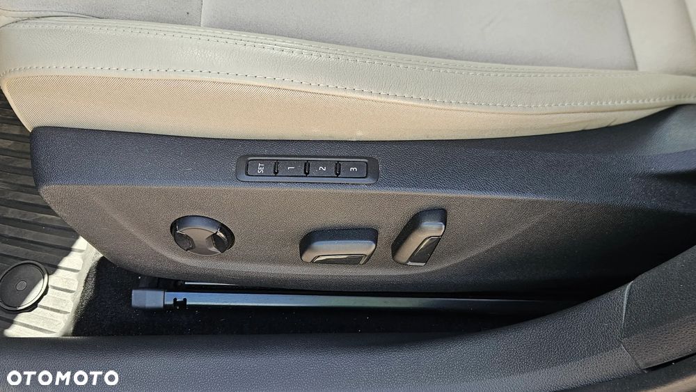 Skoda Octavia 1.5 TSI GPF ACT Style - 8