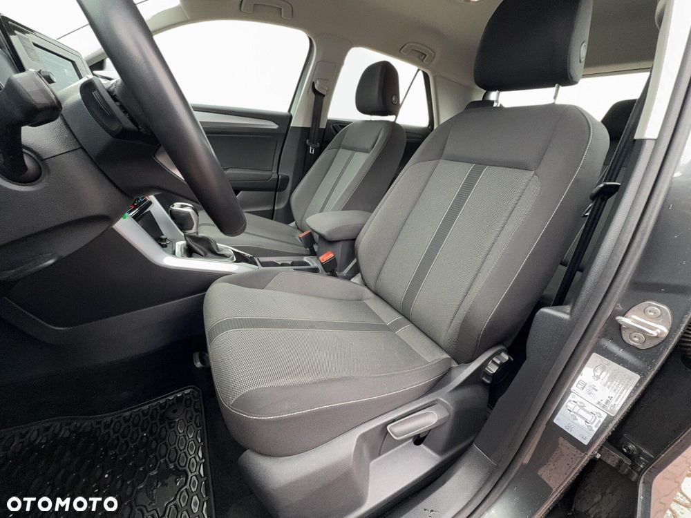 Volkswagen T-Roc - 22