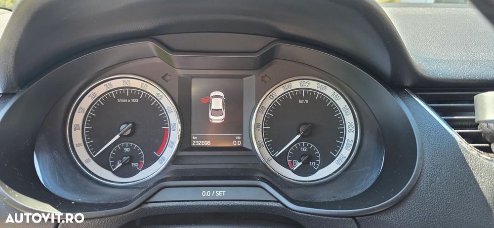 Skoda Octavia 1.6 TDI Ambition - 19
