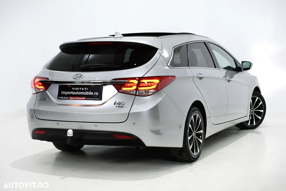 Hyundai i40 Kombi 1.7 CRDi DCT Premium - 13