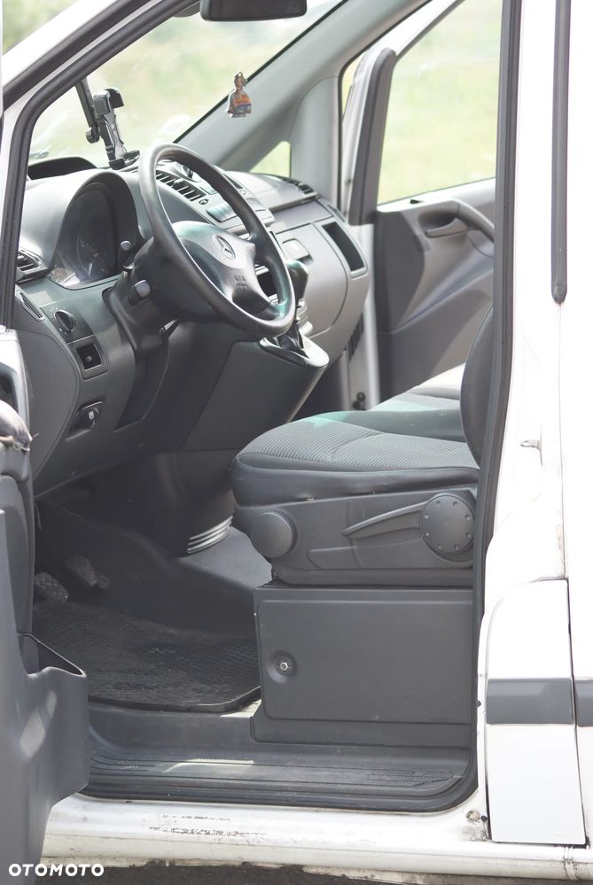 Mercedes-Benz VITO - 17