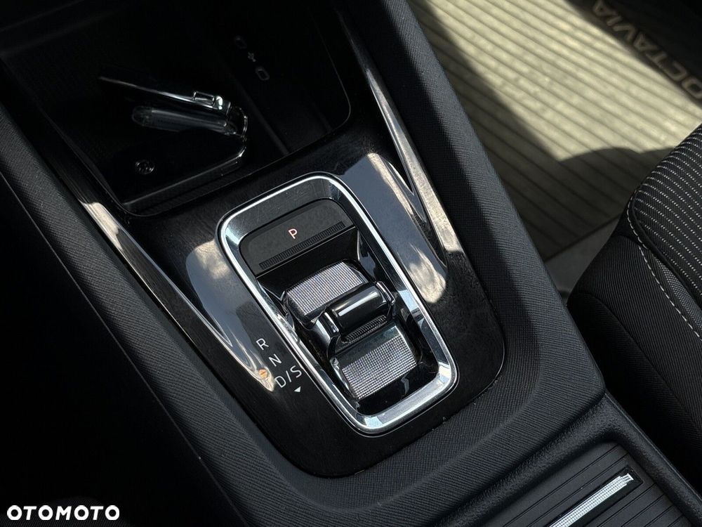 Skoda Octavia 1.5 TSI e-Tec Ambition DSG - 26