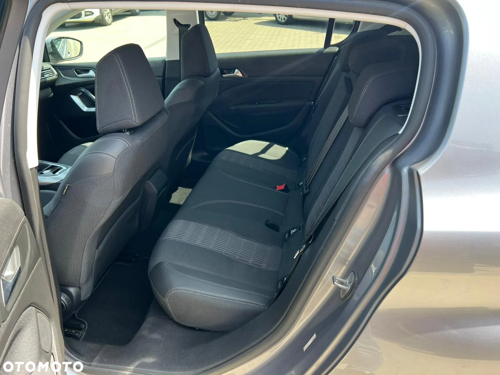 Peugeot 308 PureTech 110 Stop & Start Active - 11