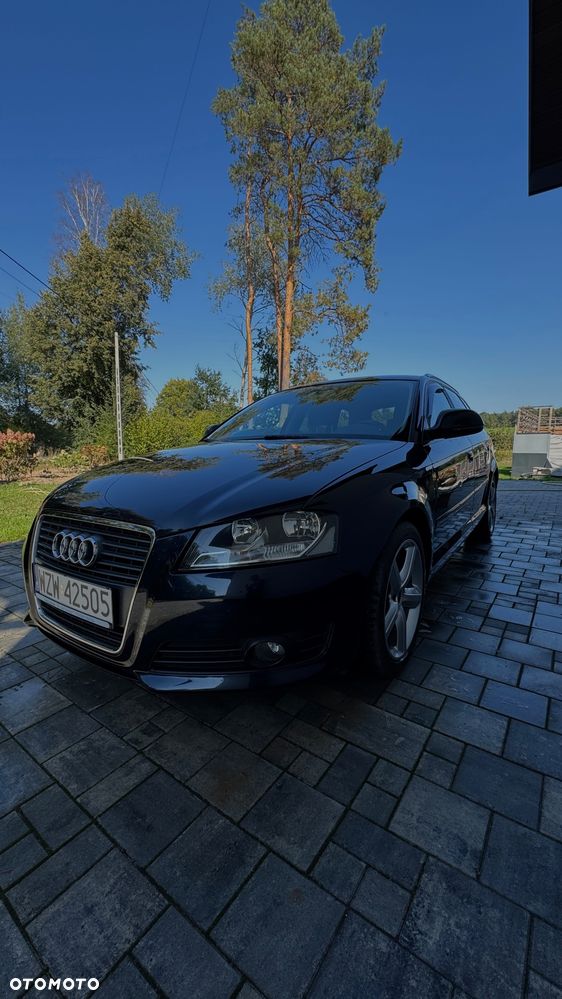 Audi A3 Sportback - 2