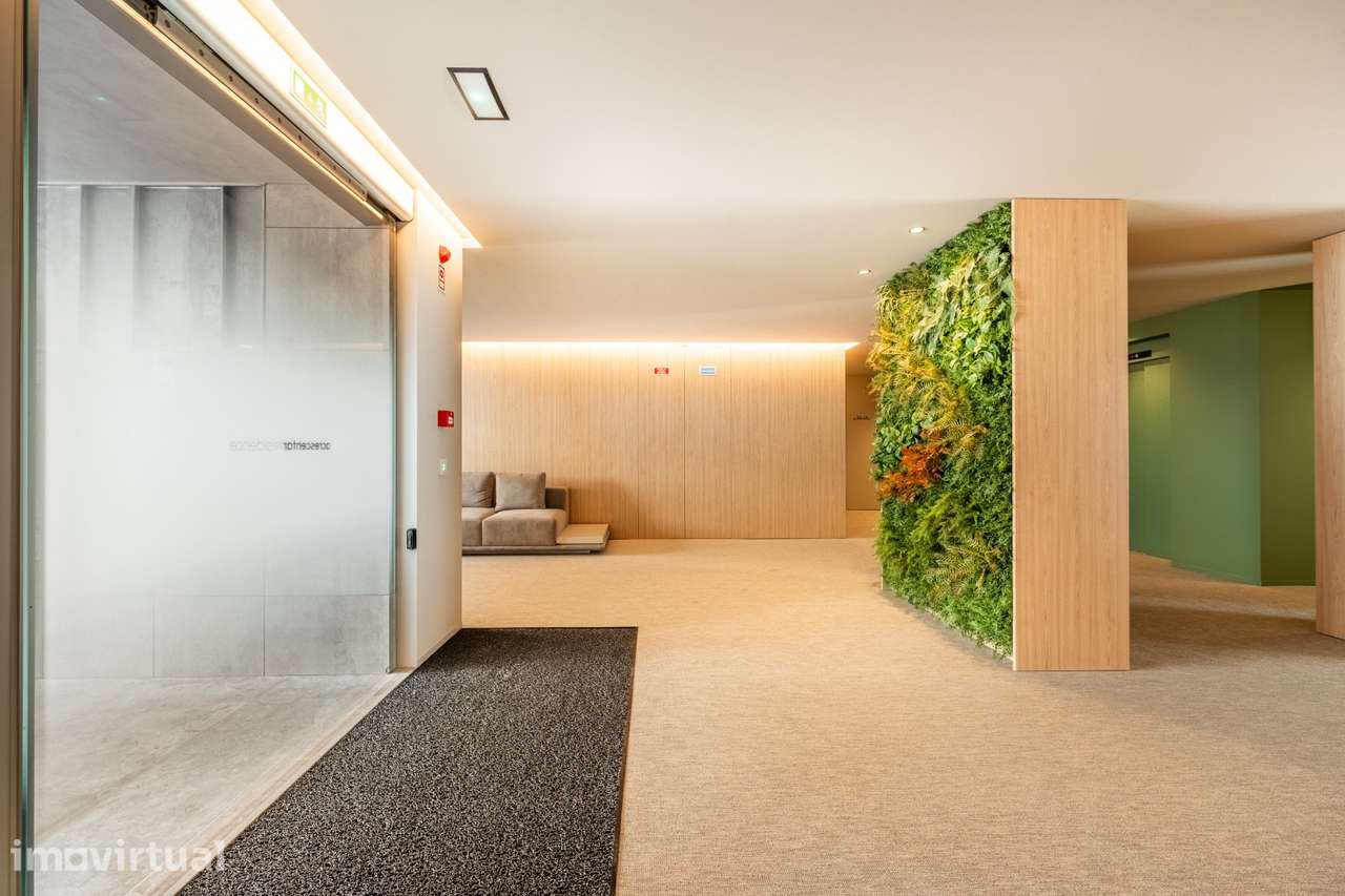 Apartamento T0 | Condomínio Privado com Piscina e Ginásio - Grande imagem: 3/32