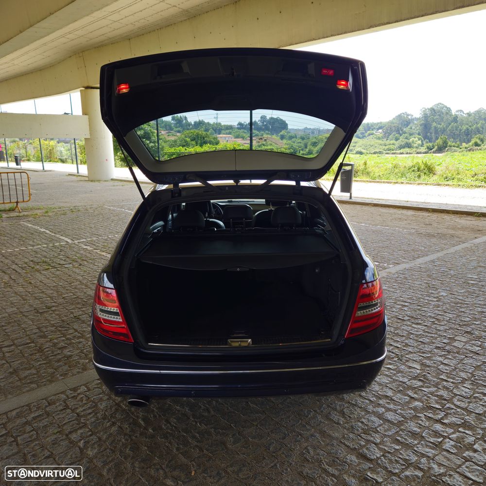 Mercedes-Benz C 220 Station CDI 4Matic 7G-TRONIC Avantgarde - 22
