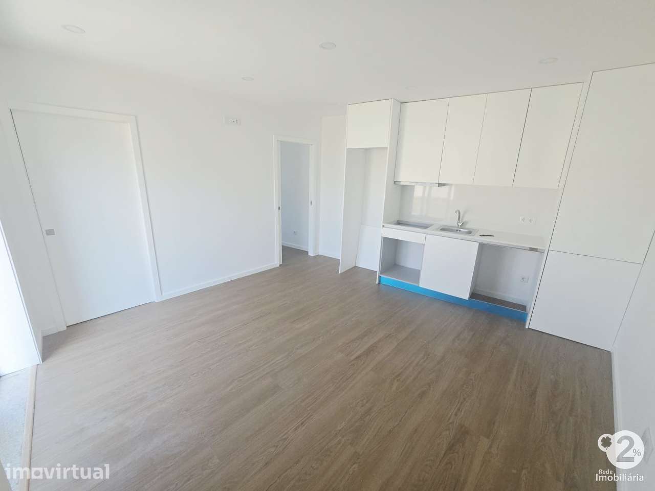 Moradia Bifamiliar totalmente remodelada em Ermesinde - Grande imagem: 4/13