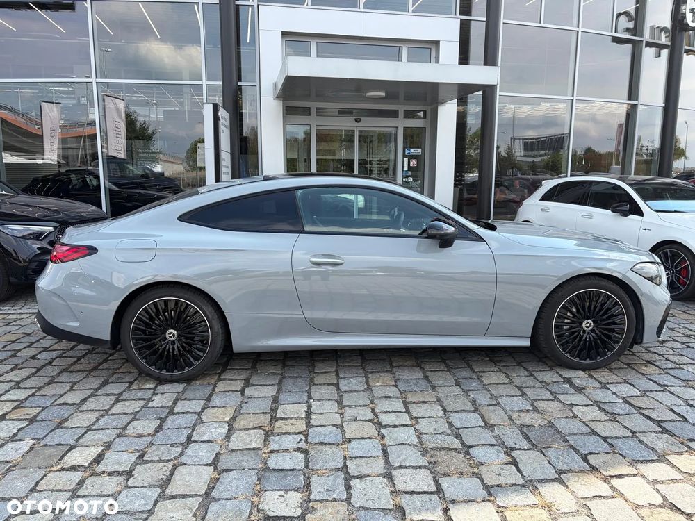 Mercedes-Benz CLE 300 4Matic 9G-TRONIC Edition AMG Line - 7