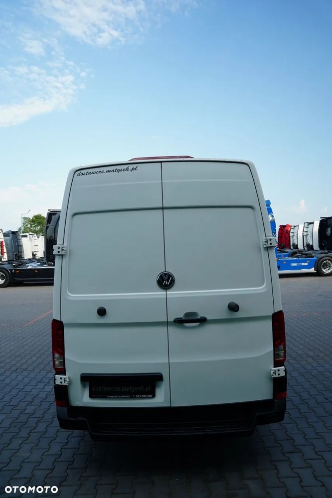 Volkswagen CRAFTER  / 2.0 D / FURGON BLASZAK / DMC: 3500 KG / 2018 ROK / SPROWADZONY / PO KONTRAKCIE SERWISOWYMN - 13