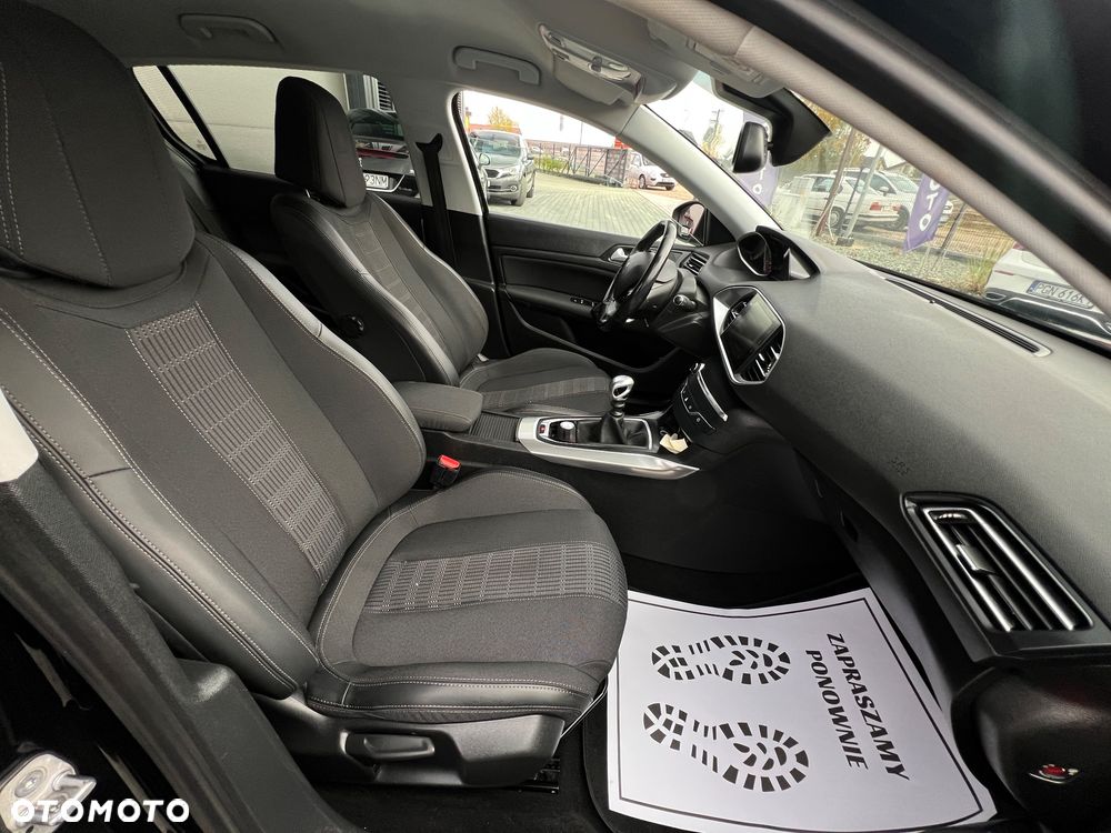 Peugeot 308 110 e-THP Stop & Start Allure - 20