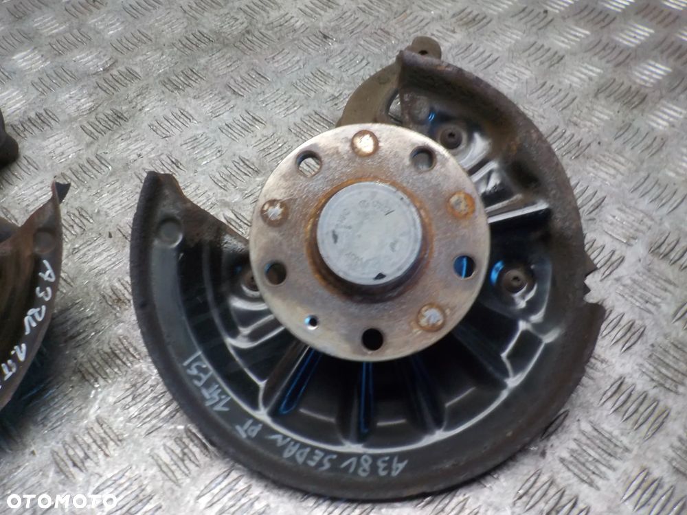 AUDI A3 8V 1.4 TFSI PIASTA LEWY LUB PRAWY TYŁ - 3