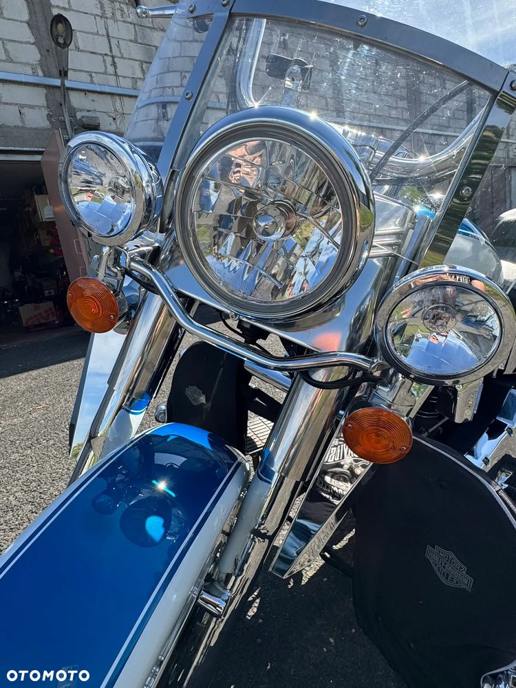 Harley-Davidson Softail Heritage Classic - 26