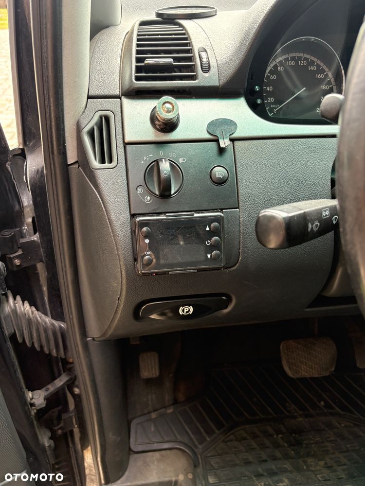 Mercedes-Benz Vito 122 CDI 639.705 - 17