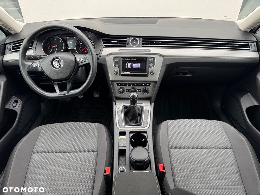 Volkswagen Passat Variant 2.0 TDI (BlueMotion Technology) Comfortline - 8