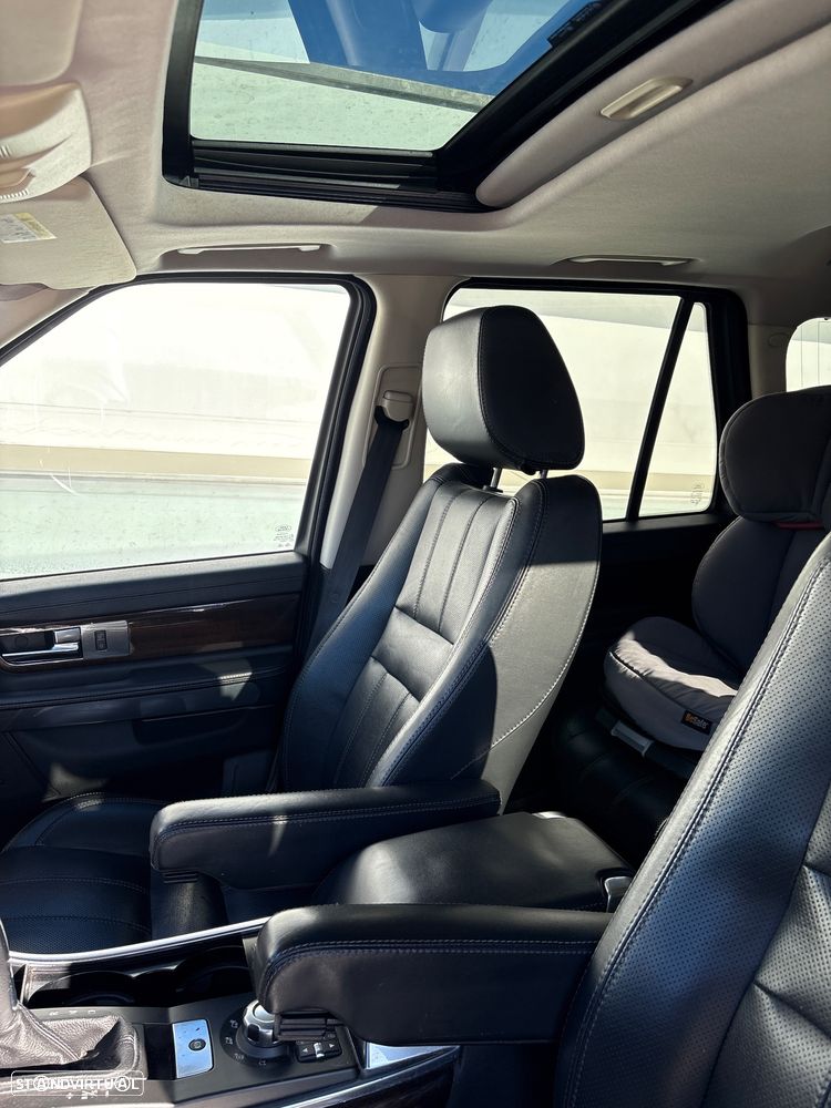 Land Rover Range Rover Sport 3.0 TDV6 HSE - 4