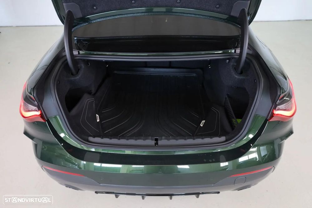 BMW 420 d Pack Desportivo M Auto - 22