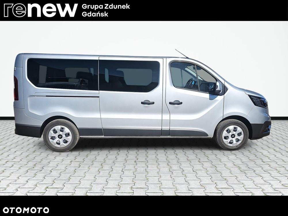 Renault Trafic - 12
