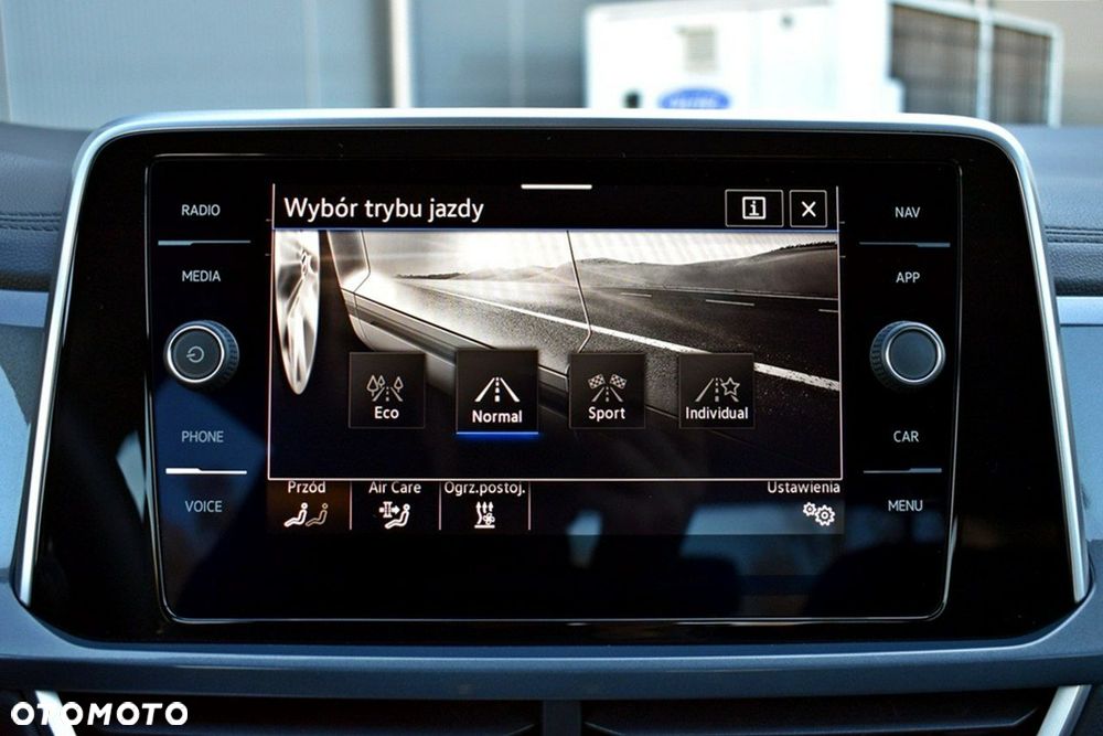 Volkswagen T-Roc 2.0 TSI 4Motion Style DSG - 24