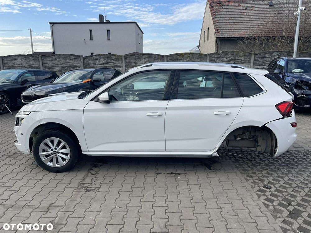 Skoda Kamiq 1.0 TSI Essence - 5