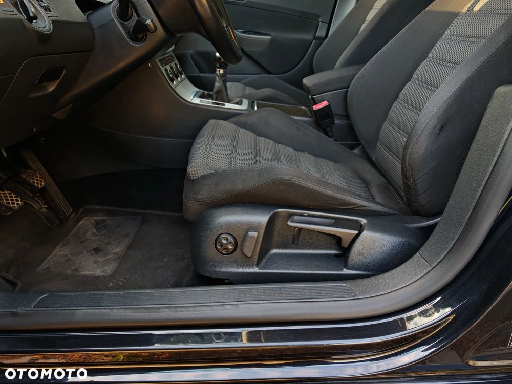 Volkswagen Passat 2.0 TSI Sportline - 11