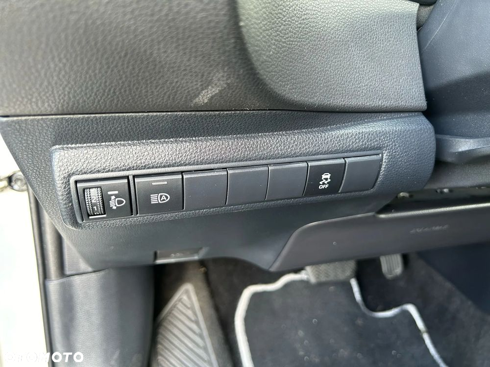 Toyota Corolla - 20