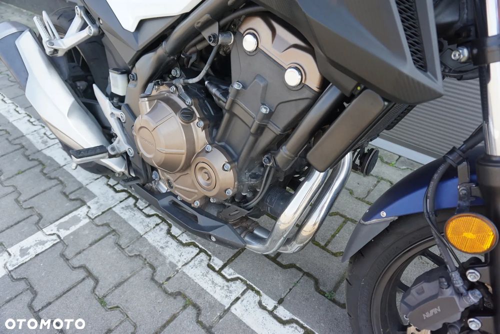 Honda CB - 10