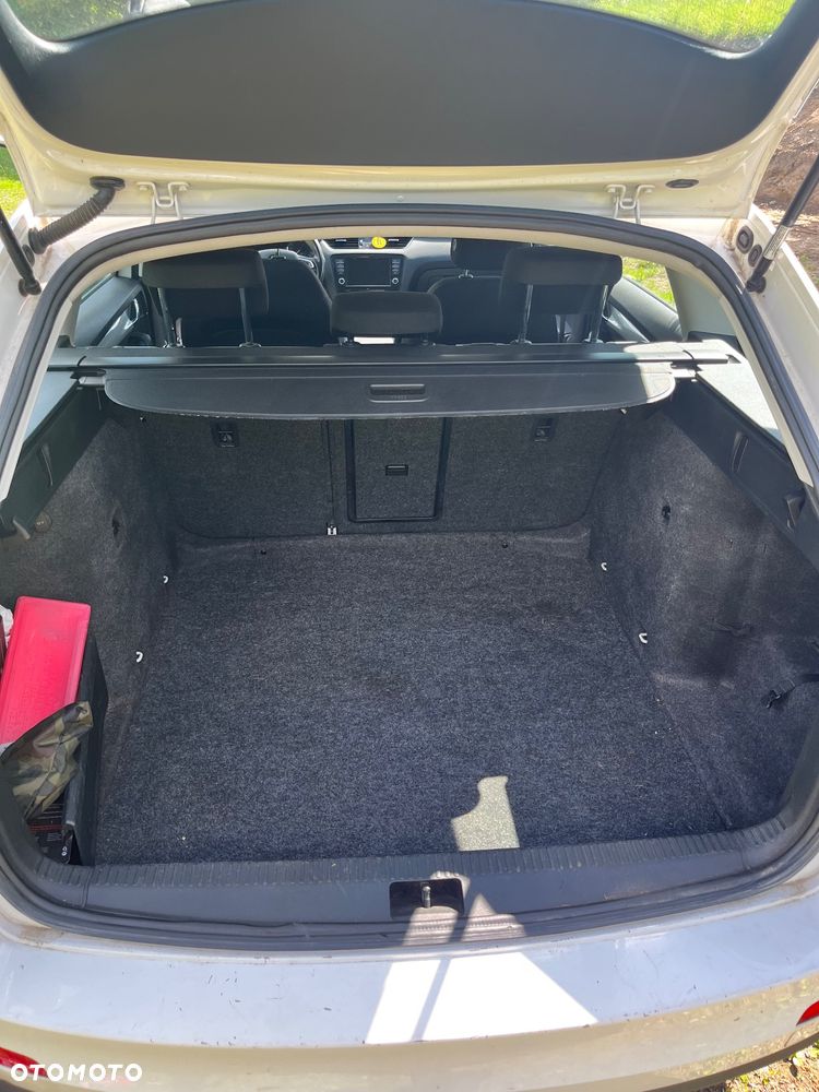 Skoda Octavia 2.0 TDI Joy DSG - 9