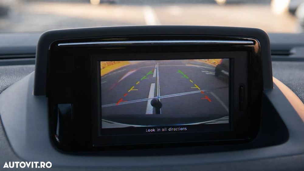 Renault Megane Grandtour ENERGY dCi 130 Start & Stopp Bose Edition - 10