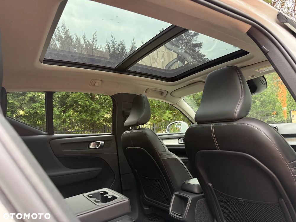 Volvo XC 40 T4 AWD Momentum - 19