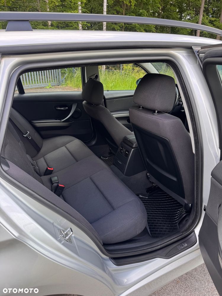 BMW Seria 3 - 15