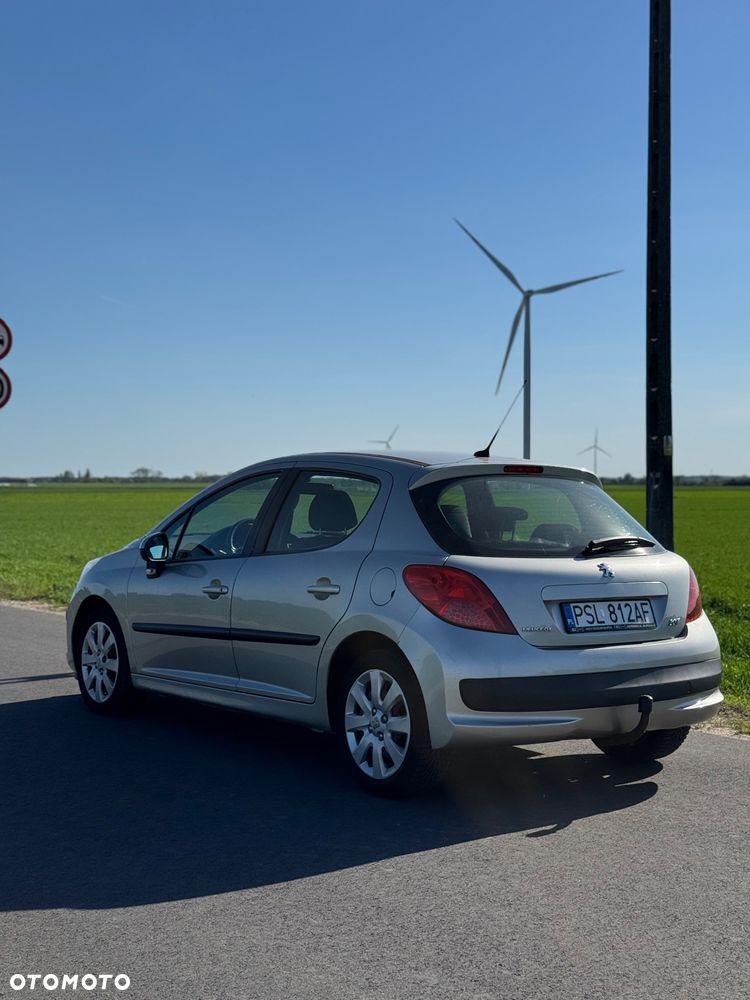 Peugeot 207 1.6 HDi 16V Trendy - 4