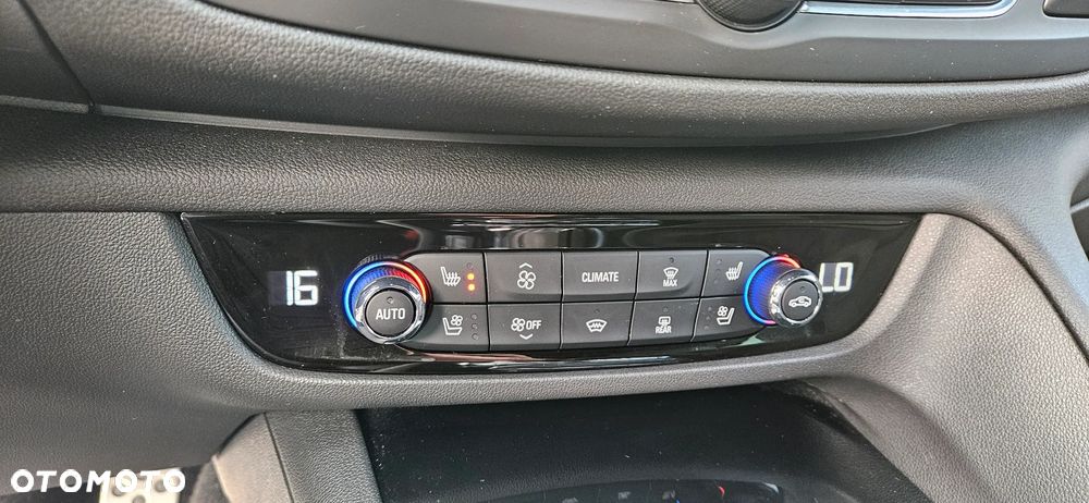 Opel Insignia 2.0 BiTurbo D 4x4 Automatik GSI - 25